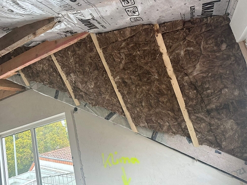 Dachausbau in Frankfurt am Main: Wohnraum schaffen mit GS-Innenausbau GmbH