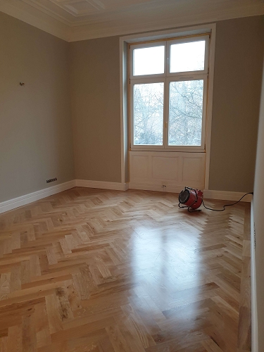 Kontaktieren Sie unsere Experten für exquisite Bodenbeläge in Frankfurt